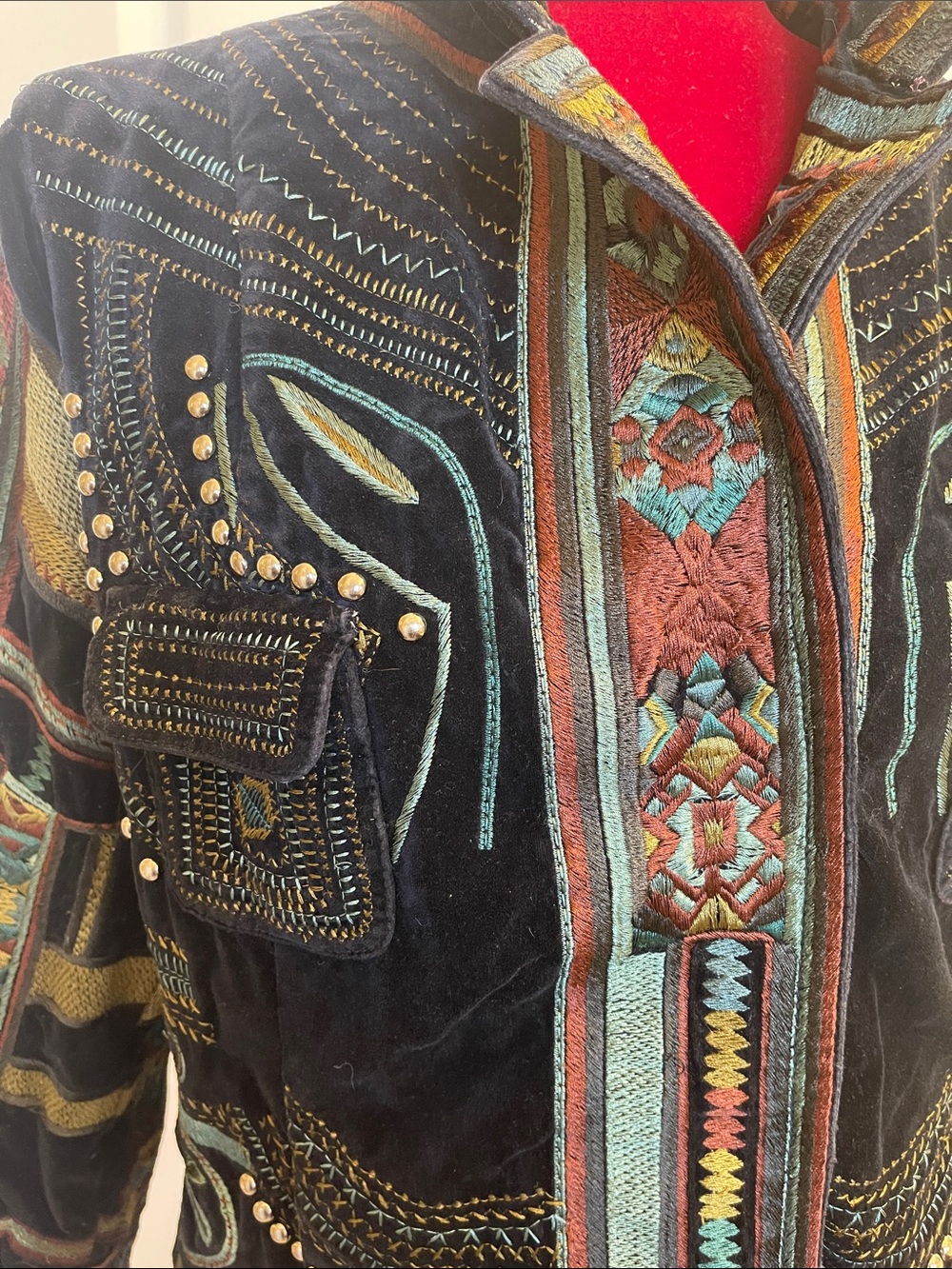Johnny Was Black Velvet Bomber Jacket with Teal & Brown Embroidery - Picture 5 of 12